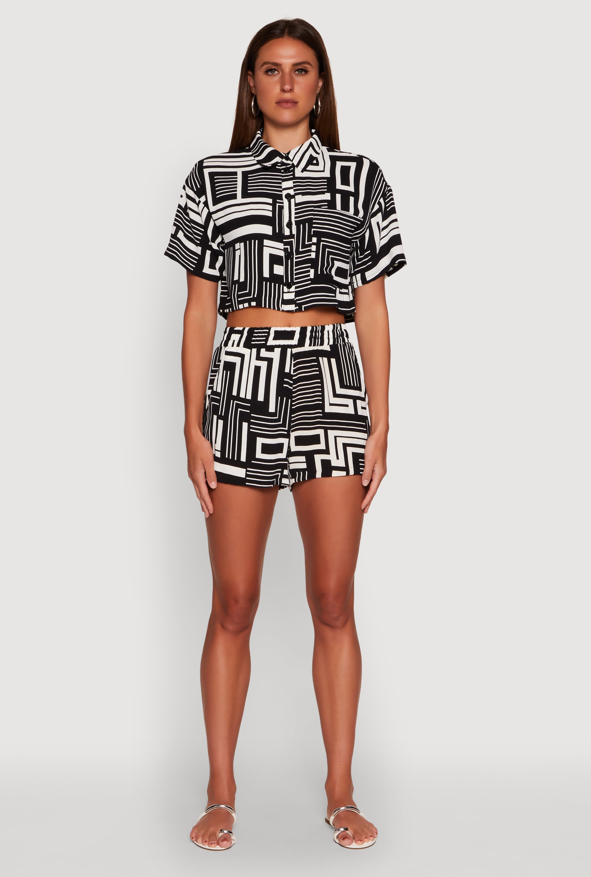 Trendy High Waisted Crepe Knit Shorts with Elastic Waist